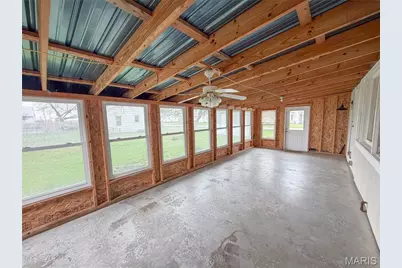 1020 W Taylor Street, Bowling Green, MO 63334 - Photo 18