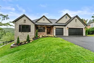 272 Merlot Ln, Saint Albans, MO 63073 - Photo 1