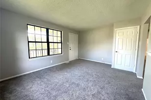 10063 Northgate Dr, Riverview, MO 63137 - Photo 4