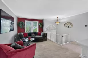 721 Oakway Pl, Glendale, MO 63122 - Photo 4