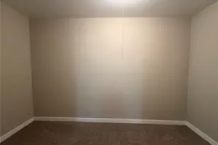 3533 Dixie Dr, Saint Ann, MO 63074 - Photo 10