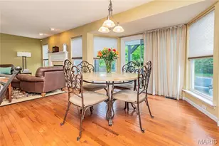 543 Coachgate Ct, Ballwin, MO 63021 - Photo 8