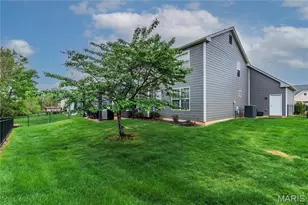 543 Coachgate Ct, Ballwin, MO 63021 - Photo 28