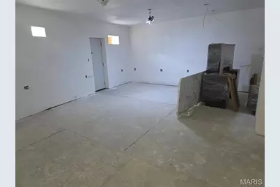 7300 Vermont Avenue, Saint Louis, MO 63111 - Photo 6