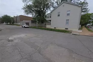 7300 Vermont Ave, Saint Louis, MO 63111 - Photo 2