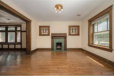 6179 Kingsbury Avenue, Saint Louis, MO 63112 - Photo 6