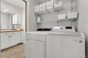 8 Price Ct, Olivette, MO 63132 - Photo 18