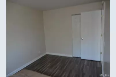 10323 Varnum Drive, Saint Louis, MO 63136 - Photo 16