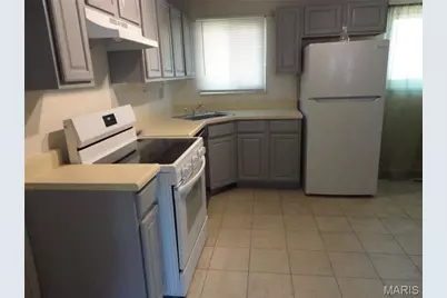 10323 Varnum Drive, Saint Louis, MO 63136 - Photo 6