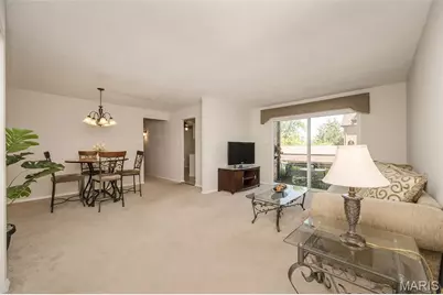 11816 Cresta Verde Drive #D, Saint Louis, MO 63146 - Photo 6