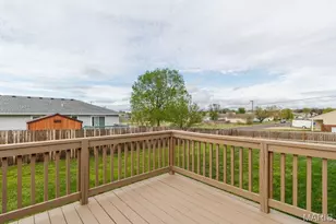 1305 Jessalinn Dr, Lebanon, MO 65536 - Photo 22