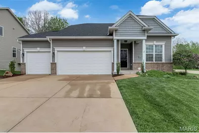 917 Summit Oaks Drive, Eureka, MO 63025 - Photo 1