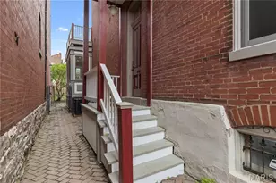 2421 S 13th St, Saint Louis, MO 63104 - Photo 2
