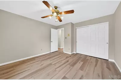 406 Forsheer Drive, Chesterfield, MO 63017 - Photo 42