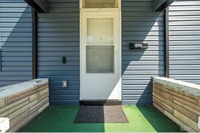 7025 Julian Avenue, University City, MO 63130 - Photo 4