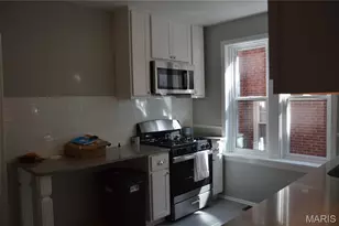 5008 Oleatha Ave, Saint Louis, MO 63139 - Photo 6
