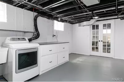 5410 Lindenwood Avenue, Saint Louis, MO 63109 - Photo 24