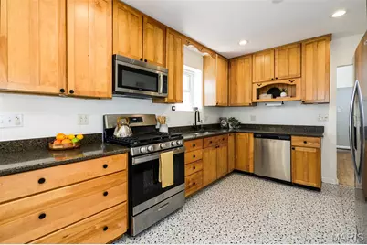 5410 Lindenwood Avenue, Saint Louis, MO 63109 - Photo 12