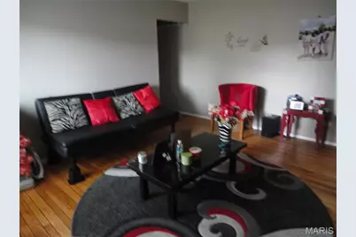 2240 Windsor Drive, Saint Louis, MO 63033 - Photo 6