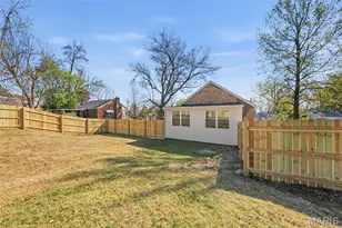 129 N Dade Ave, Ferguson, MO 63135 - Photo 32