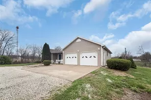 26253 State Hwy 6, Maplewood, MO 63454 - Photo 2