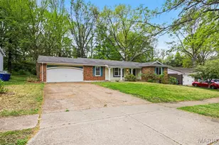 4340 Tanglebrook Dr, Black Jack, MO 63033 - Photo 2