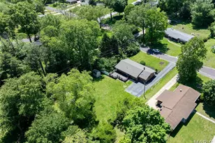 12350 Centerbrook Dr, Black Jack, MO 63033 - Photo 36