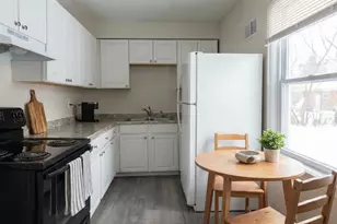 445 Plaza Ave, Ferguson, MO 63135 - Photo 6