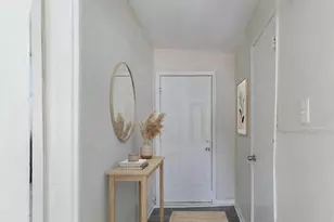 445 Plaza Ave, Ferguson, MO 63135 - Photo 2