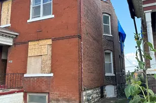 3524 Paris Ave, Saint Louis, MO 63115 - Photo 2