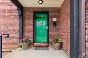 72 Bellerive Acres, Normandy, MO 63121 - Photo 2