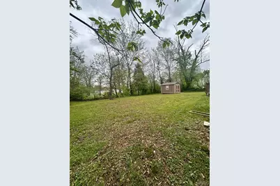 409 W James Avenue, Cuba, MO 65453 - Photo 36