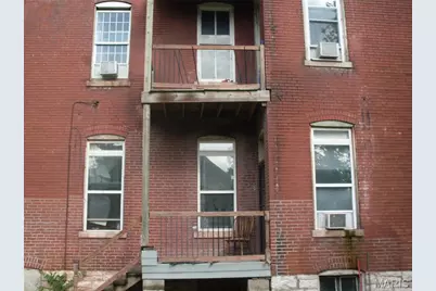 3237 Barrett Street, Saint Louis, MO 63107 - Photo 4