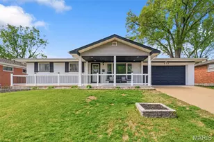 836 Rainbow Dr, Saint Louis, MO 63125 - Photo 2