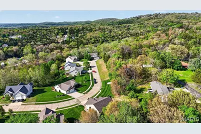 6712 Silverstone Court, Byrnes Mill, MO 63051 - Photo 46