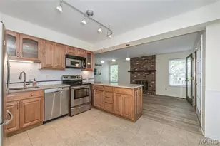 716 Reinke Rd, Ballwin, MO 63021 - Photo 12