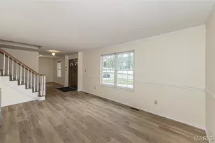 716 Reinke Rd, Ballwin, MO 63021 - Photo 8