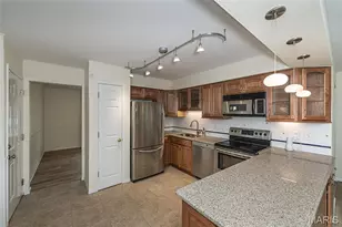 716 Reinke Rd, Ballwin, MO 63021 - Photo 14