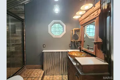 201 N Cantwell Lane, Desloge, MO 63601 - Photo 10