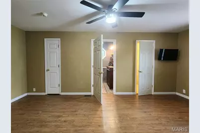 201 N Cantwell Lane, Desloge, MO 63601 - Photo 8