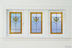 1071 Terrace, Saint Louis, MO 63117 - Photo 4