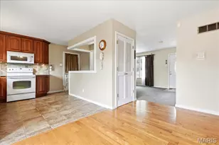 910 Center St, Warrenton, MO 63383 - Photo 8