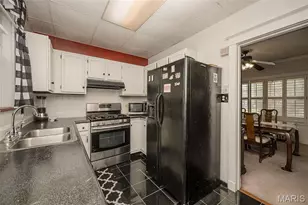 6775 Chamberlain Ave, University City, MO 63130 - Photo 12