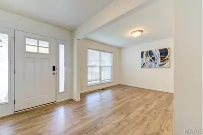 732 Fox Creek Drive, Fenton, MO 63026 - Photo 2