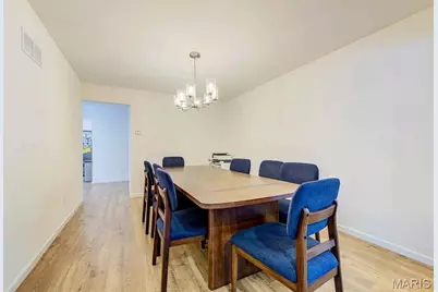 732 Fox Creek Drive, Fenton, MO 63026 - Photo 6