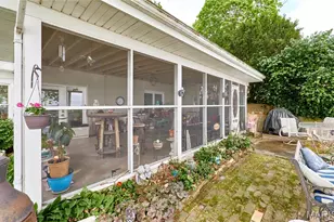 403 N Main St, Louisiana, MO 63353 - Photo 84