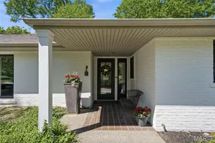 107 Stoneyside Ln, Olivette, MO 63132 - Photo 6