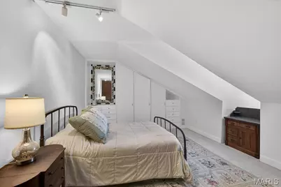 2416 S 18th Street, Saint Louis, MO 63104 - Photo 20