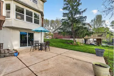 927 Baintree Lane, Ballwin, MO 63011 - Photo 38