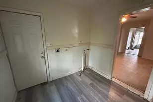 7303 Harney Ave, Jennings, MO 63136 - Photo 6